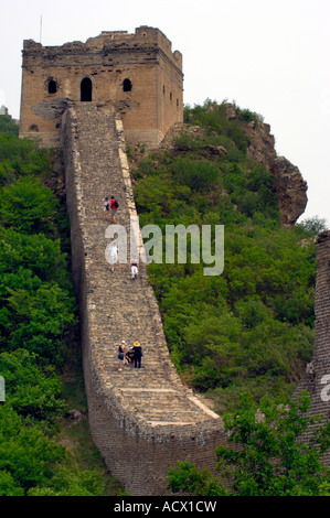 Visitors scale the Great Wall at Simatai Stock Photo