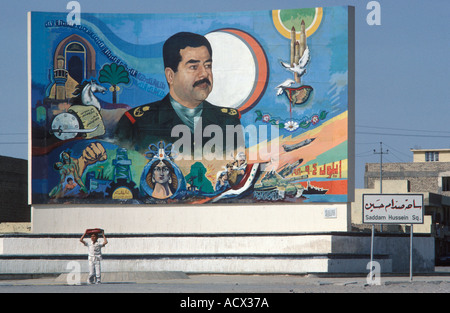 Saddam Hussein portrait in Saddam Hussein Square, Saddam City Baghdad 1984 1980s HOMER SYKES Stock Photo