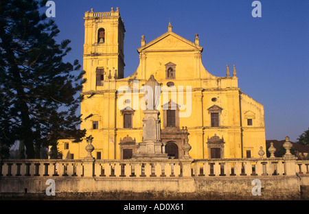 The Sé Cathedral at first light Old Goa India Stock Photo - Alamy