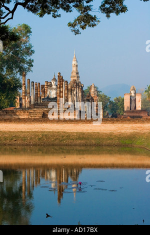 Wat Mahathat, Sukhothai Historical Park, Sukhothai, Thailand Stock Photo