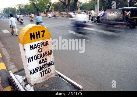 Milestone showing zero mile Nagpur 0 Hyderabad 485 Kanyakumari 1700 on NH7 which is the center of India at Nagpur Maharashtra India Asia Stock Photo