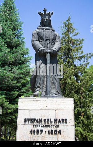 Stefan Cel Mare, Stephen the Great, statue, Piata Libertatii, Piatra Neamt, Moldavia, Romania Stock Photo