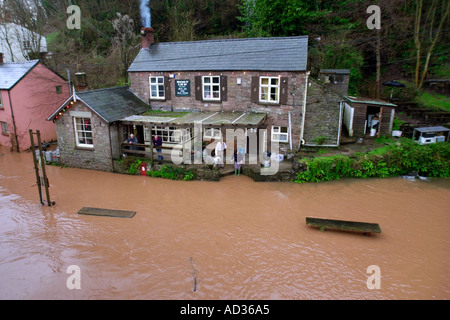 The Boat Inn at Penallt cut off by the rising flood water of the River Wye Valley Monmouthshire Wales UK Stock Photo
