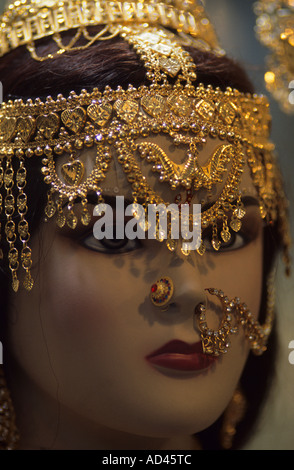 uae girl woman tradition arabia jewel jewelry Stock Photo