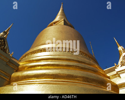 Golden Chedi Stupa of the Wat Phra Kaew Temple, Temple of the Emerald Buddha, Bangkok, Thailand Stock Photo