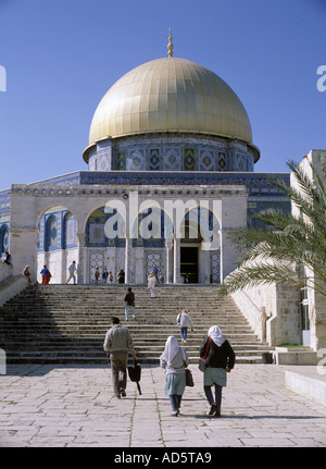 The Dome of the Rock, Jerusalem, Israel golden dome and pilgrims Stock Photo