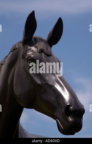 Bronze statue of ten year old racehorse Best Mate winner of three Gold Cups at the Cheltenham Races National Stock Photo