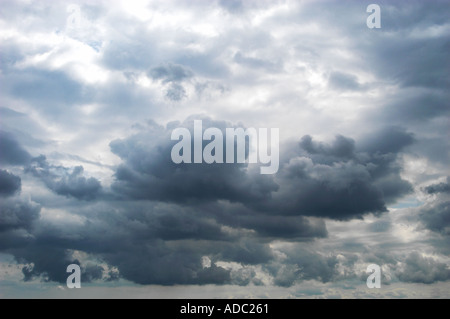 Dunkler Wolkenhimmel Dark cloud sky Stock Photo