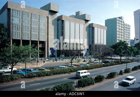 Traffic On Haile Selassie Avenue In The City Centre Of Nairobi Kenya 