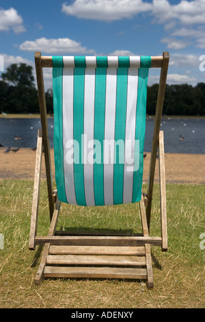Deckchair Kensington Gardens London England Stock Photo