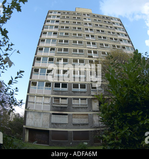 Disused flats Oldham Road Ancoats Manchester England Stock Photo