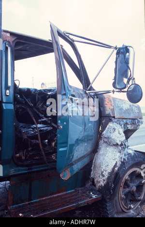 Burned out wreck on side of highway. Traffic hazard. Missouri State Highway Patrol, St Louis, USA. Stock Photo