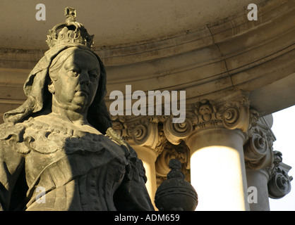 Queen Victoria Monument Derby Square Liverpool Merseyside UK Stock Photo