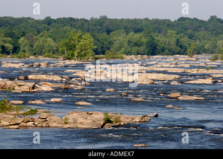 Richmond Virginia,James River,water,rocks,trees,fall line,VA060518090 Stock Photo