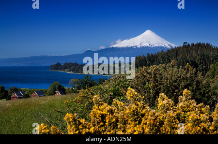 Volcano Osorno and Lake Llanquihue, near Puerto Varas, Lakes District, Chile Stock Photo