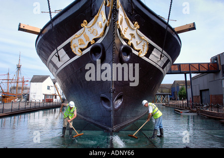 THE SS GREAT BRITAIN IN DRY DOCK BRISTOL UK WHERE SHE IS UNDERGOING RESTORATION JUNE 2005 Stock Photo