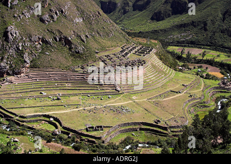 Patallacta or Llactapata, ancient Inca ruins and agricultural terraces, view from [Inca Trail], Peru, Andes, 'South America' Stock Photo