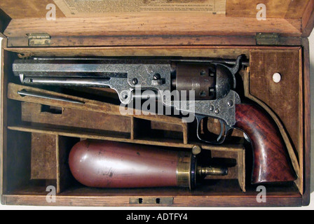 Leeds Royal Armoury colt pistol weapon gun revolver handgun case wooden travel store storage America American antique Stock Photo