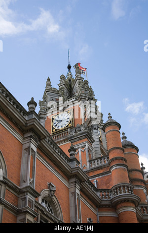The Founder's Building, Royal Holloway College, University of London in ...