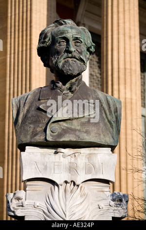 Giuseppe Verdi statue sicily italy Stock Photo