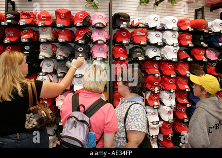 The reds team shop hi-res stock photography and images - Alamy