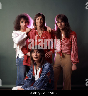 SMOKIE  UK group in 1975 with Chris Norman standing in red shirt Stock Photo