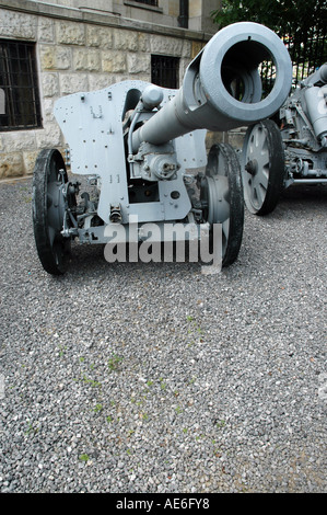 German field-howitzer WA leFH18M 105 mm calibre Stock Photo
