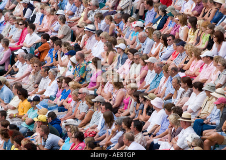 Crowds of people watching tennis match at wimbledon , London , england . Stock Photo