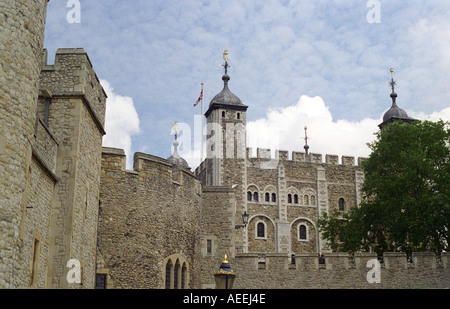 The Tower of London one of the ancient city s most popular tourist attractions Stock Photo