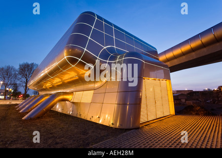 285 BOOSTER STATION ZUID AMSTERDAM winner of the Dutch steel award 2006 Stock Photo