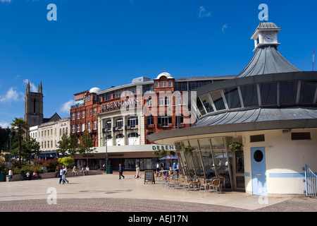 Obscura cafe and shops in The Square in Bournemouth town centre Stock Photo