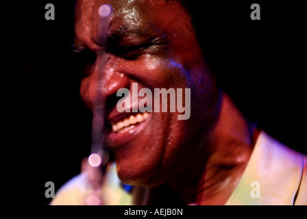 Al Foster in action Stock Photo - Alamy