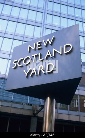 New Scotland Yard sign Westminster London UK Stock Photo