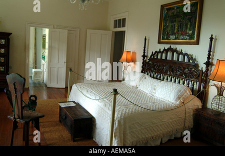 Key West The Keys fl Florida USA Ernest Hemingways bedroom in his home on Whitehead St Stock Photo