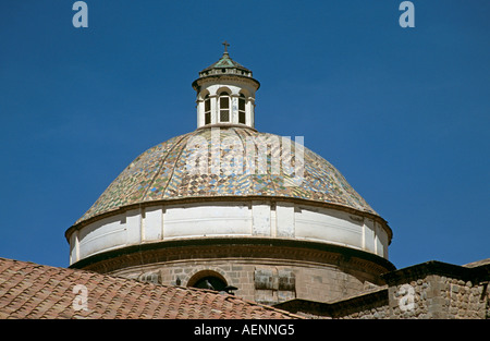 Ornate dome of Iglesia La Compania de Jesus, Plaza de Armas, Cusco, Peru Stock Photo