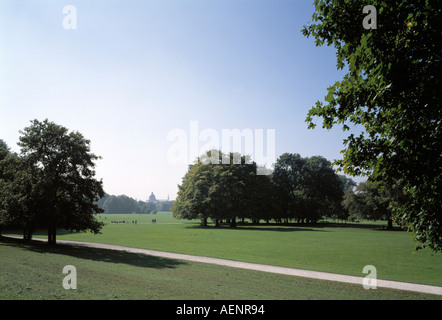 München, Englischer Garten, Karl-Theodor Wiese Stock Photo