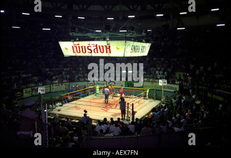 Thai boxing match at the Ratchadamnoen stadium in Bangkok Stock Photo