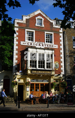 The Cricketers Pub, Richmond Green, Richmond Upon Thames, London ...