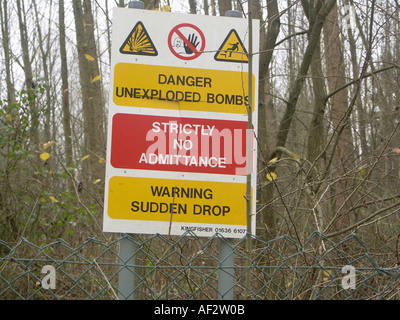 Unexploded Bomb warning sign Stock Photo - Alamy