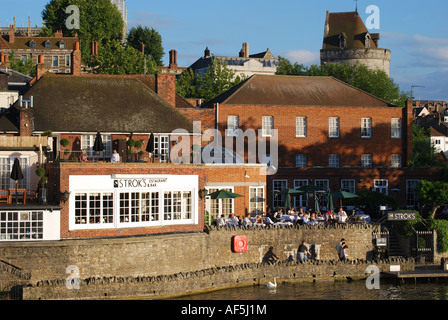 Windsor Castle and River Thames, Windsor, Berkshire, England, UK Stock ...