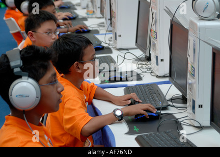 Singapore schoolchildren participating in national computer competition ...