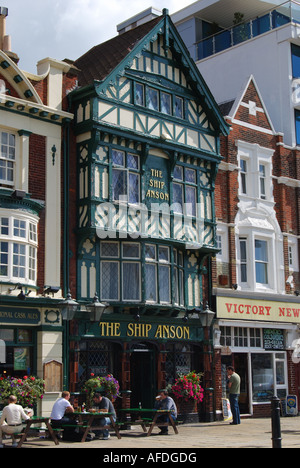 The Ship Anson Pub, The Hard, Gunwharf Quays, Portsmouth, Hampshire, England, United Kingdom Stock Photo