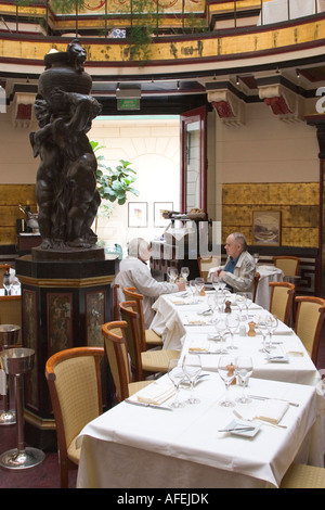 Le Dome du Marais restaurant, 9 rue de Bearn, 3rd arrondissement, Paris, France, Autumn 2007 Stock Photo