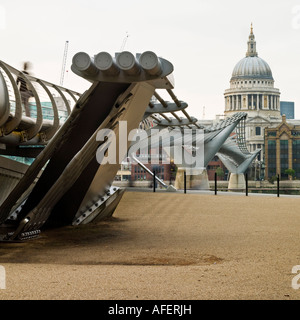 St Paul millennium bridge Bankside City London monochrome dusk concrete buttress support rampart strength strong structural Stock Photo