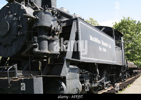 MacMillan Bloedel #1044 Logging Steam Locomotive At Chemainus BC Stock ...