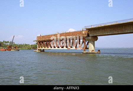 India Goa Chopdem new road bridge over the river under construction Stock Photo