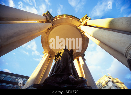 Queen Victoria Monument Derby Square Liverpool Merseyside UK Stock Photo