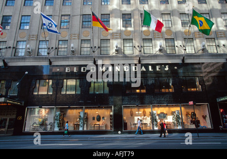 Bloomingdales new york hi-res stock photography and images - Alamy