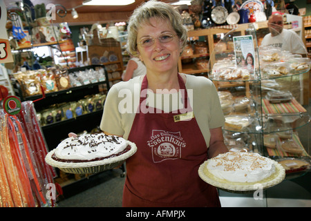 Indiana Elkhart County,Middlebury,Das Dutchman Essenhaus,Amish bakery,pies,dessert,visitors travel traveling tour tourist tourism landmark landmarks c Stock Photo