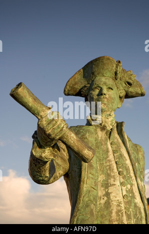 Memorial statue of Captain George Vancouver with the Custom House in ...